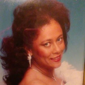 Meet your Posher, Valarie